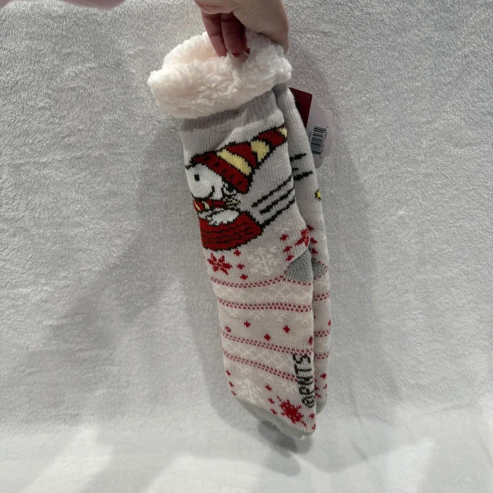 Peanuts Snoopy Sherpa Lined Slipper Socks White Red Fair Isle Non-Slip NWT‎